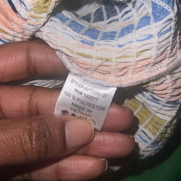 Haute Monde Striped Off-Shoulder Women's Top size Medium - Picture 4 of 4